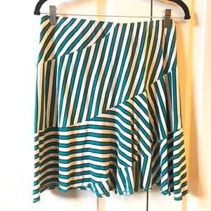 Like New Max Studio Green and White Striped Mini Skirt